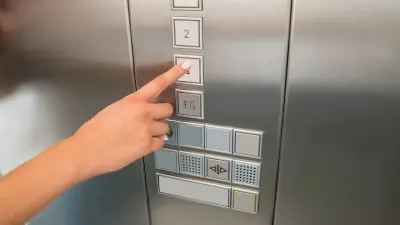 Қазақстанға лифтілерді жаңғырту бойынша арнайы бағдарлама қажет пе? Үкімет жауабы