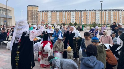 Маңғыстауда тұңғыш рет "Бесік арба" шеруі өтті