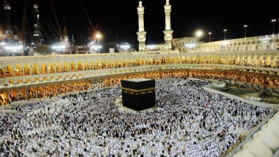 Қажылыққа заңсыз жолмен барған қазақстандықтарды елге қайтару мәселесі қаралып жатыр