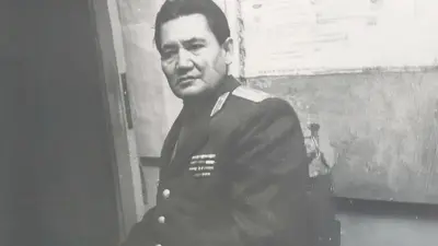 Бауыржан Момышұлына "Халық қаһарманы" атағы берілді