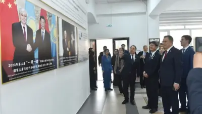 ҚазҰУ Қытай ЖОО-ларымен жасыл энергетика және ЖИ бағытында жаңа жобаларды іске қосады