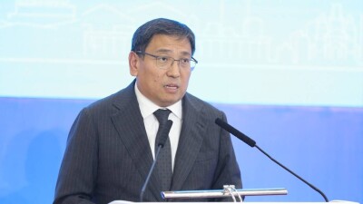 Досаев Алматыда төрт ауданның басшысын ауыстырды