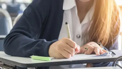 Мұғалімдердің білімін бағалау сынағы тоқтатылды – Жұлдыз Сүлейменова