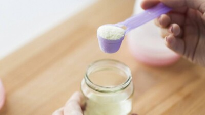 Жезқазғанда сәби шетінеді: Ата-анасы мерзімі өткен сүт қоспасын берген перзентхананы айыптады