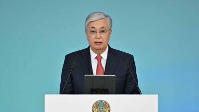 Мемлекет басшысы Отан қорғаушы күнімен құттықтады