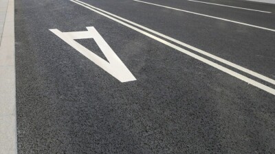 Көлік жүргізушілерге автобус жолағымен жүруге рұқсат берілуі мүмкін