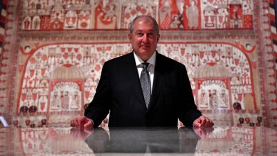 Президент Армении Армен Саркисян подал в отставку