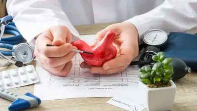 Күн сайын тойып тамақтану асқазан қатерлі ісігінің қаупін күшейтеді