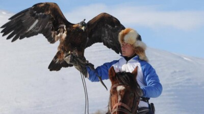 Қазақстанның ең үздік бүркітшілері анықталды. Фото