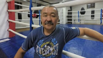 "Олимпиадаға бәрі шаршап келген". Белгілі бапкер Тұрсынғали Еділов қазақстандық боксшылардың жеңілісі туралы
