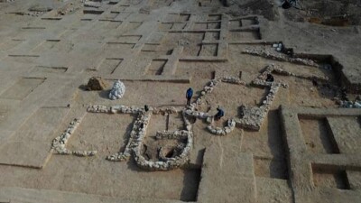 Израильдің шөл даласынан көне мешіттің іргетасы табылды