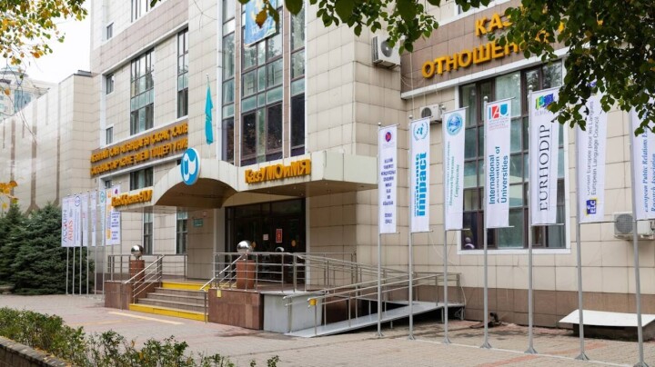 Грантпен оқып, оны жұмыспен өтемегендер ақшаны қайтарады: Бұл қаржы білім кредитін беруге жұмсалмақ