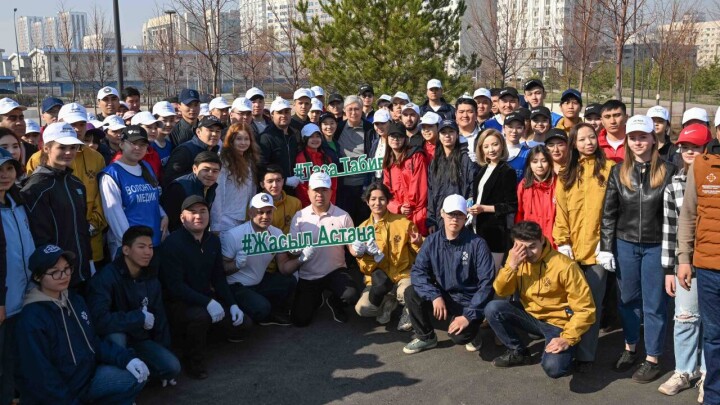 Қасым-Жомарт Тоқаев Астанада қалалық сенбілікке қатысты