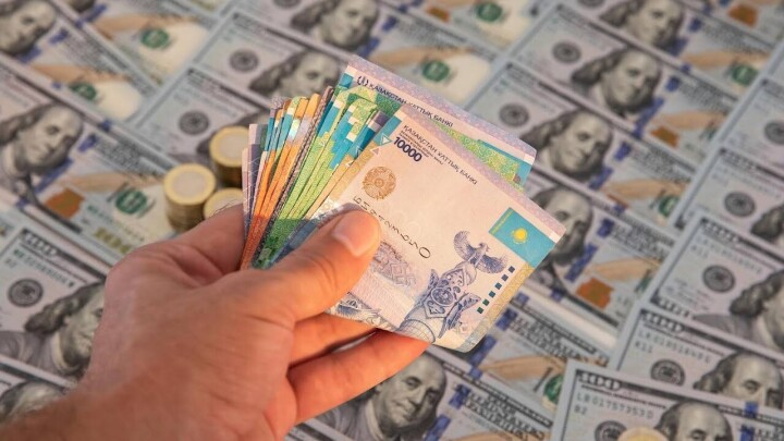 Алматы облысында полиция департаментінде 4,5 млн теңге қолды болды