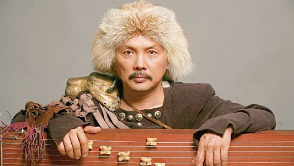 Сазгер Еділ Құсайынов