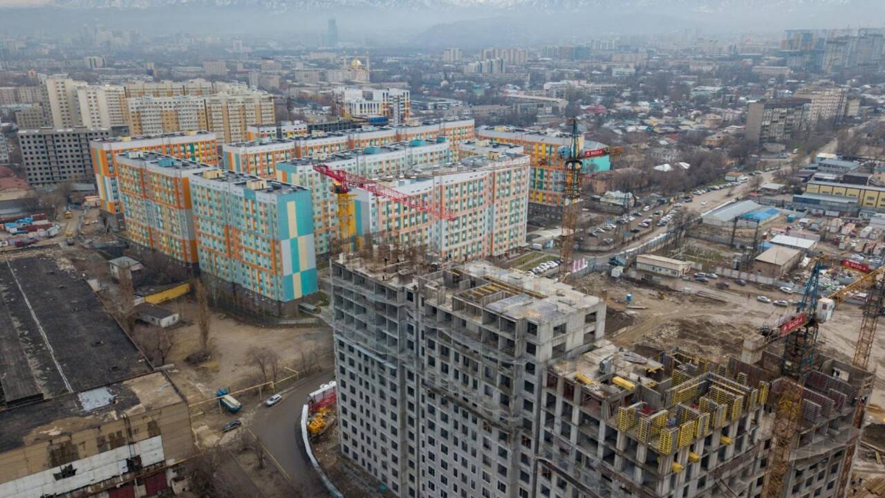 Мемлекет басшысы: Алматы бетоннан салынған орманға айналмауға тиіс