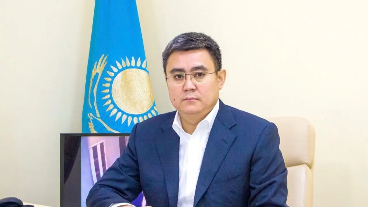 "Мүгедектерді Алла Тағала жазалады" деген әкім орынбасарының басы дауға қалды. Ол не деп ақталды