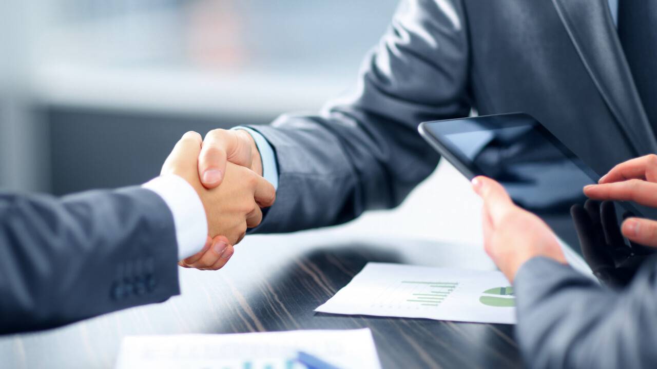 Жеке кәсіпкер және заңды тұлға ретінде қалай тіркелуге болады?