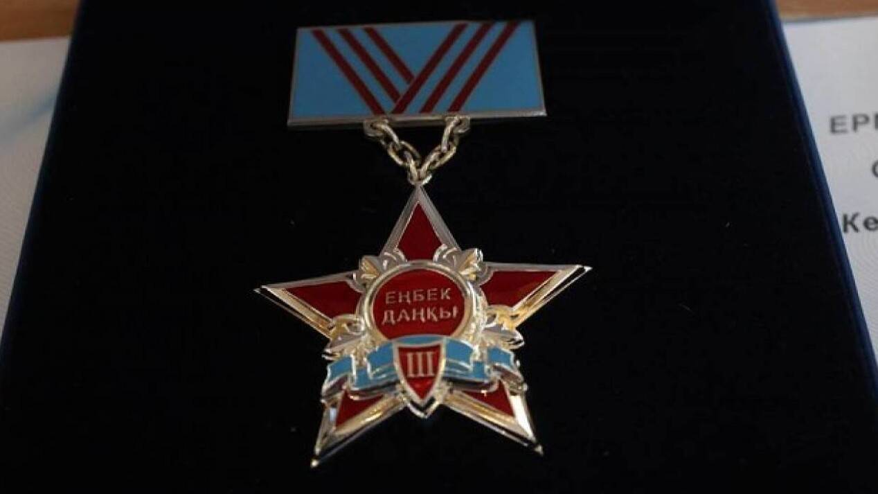 Президент үлкен апаттың алдын алған Qarmet слесарін ІІІ дәрежелі "Еңбек Даңқы" орденімен наградтады