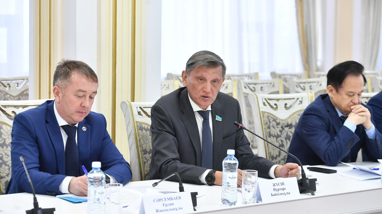 Фото: Сенаттың баспасөз қызметі