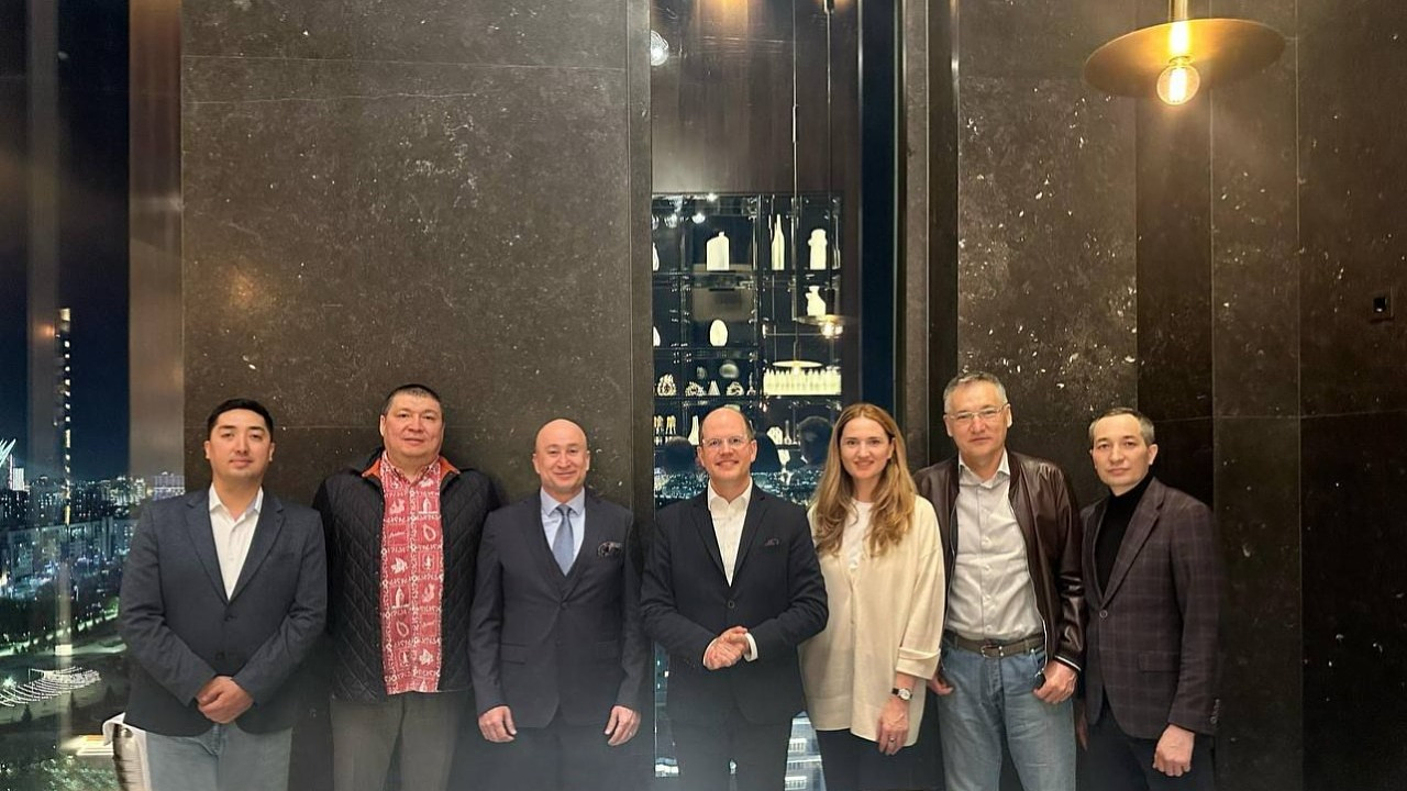 FIBA бас хатшысы Андреас Заглистің Қазақстанға сапары