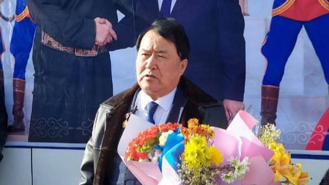 Қазақ жазушы Моңғолияның мемлекеттік жоғары атағына ие болды