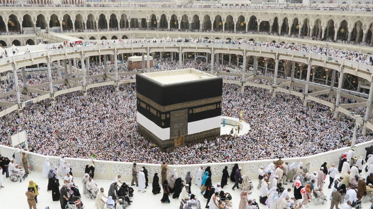 Отандық туроператорлар қажылыққа туристік визамен апаруды тоқтатуды сұрады