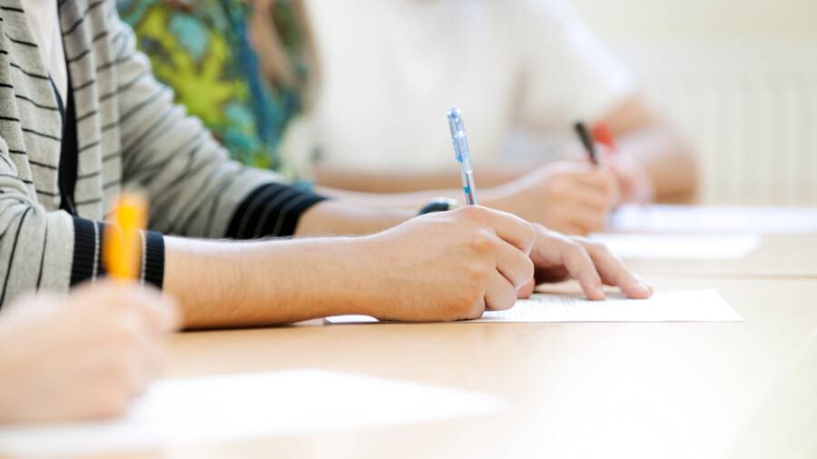 ЖОО-ға түсу арналған шығармашылық емтихандарға құжат 7 шілдеге дейін қабылданады