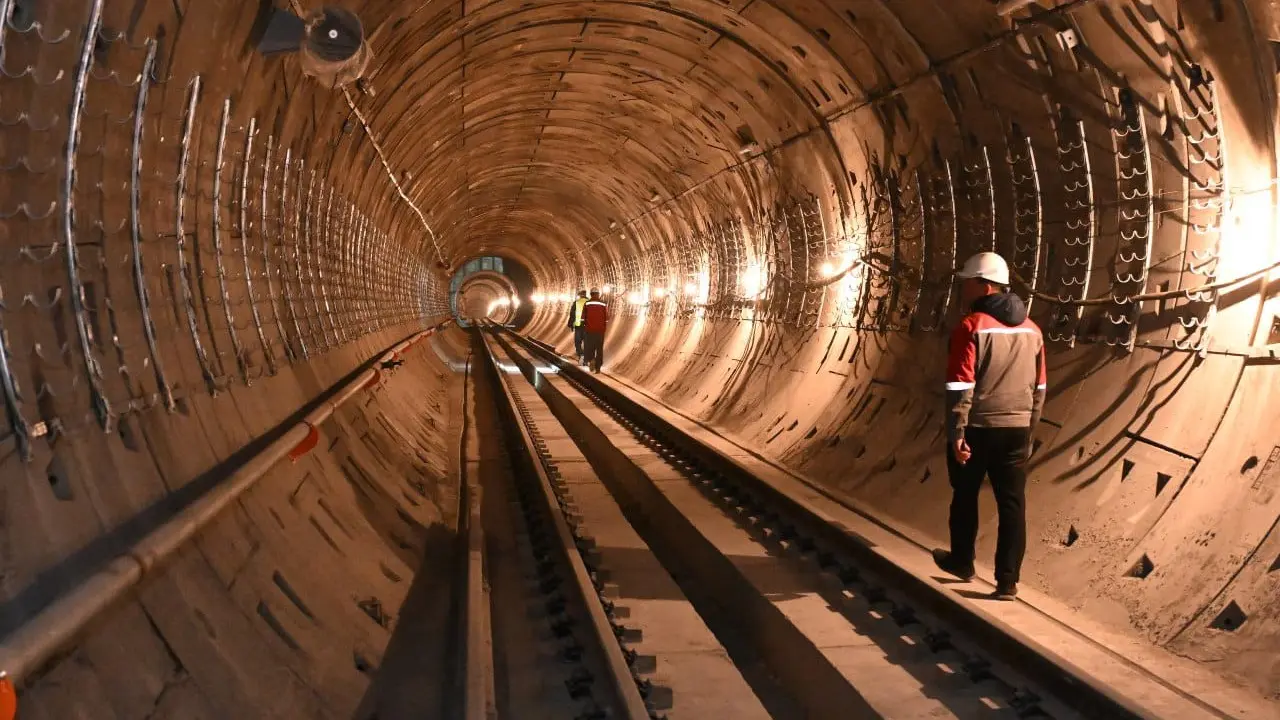 Фото: Бас мердігер компания