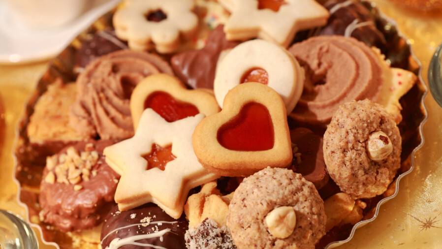 Тәттілер 40 пайыз қымбаттады: Қазақстанда кондитерлік фабрикалар жабылуға мәжбүр