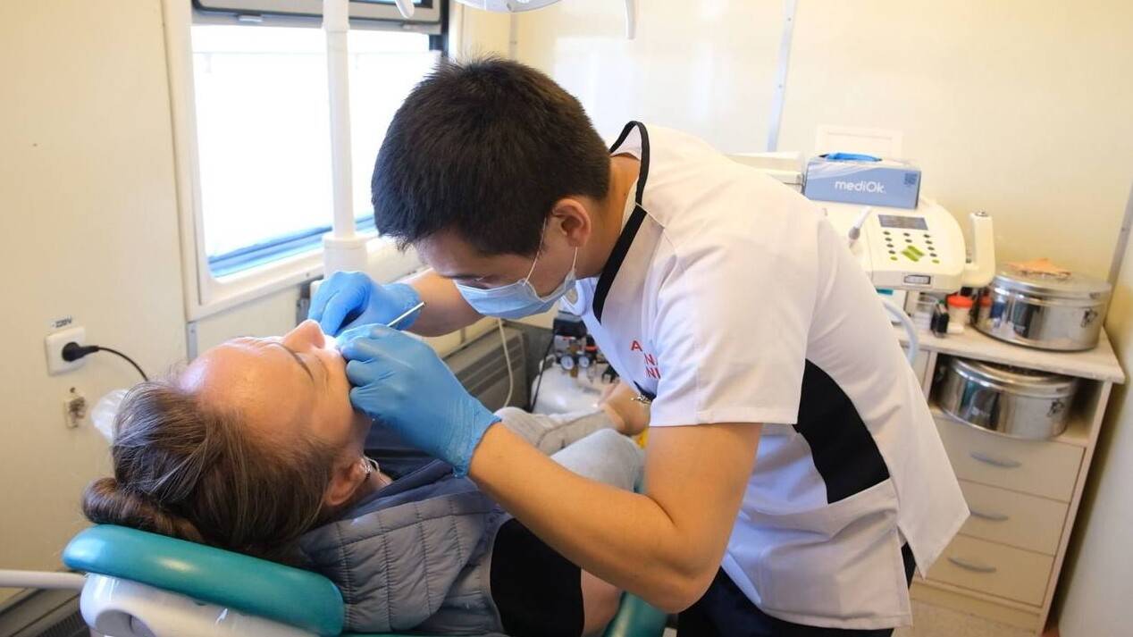 "Саламатты Қазақстан" медпойызының мамандары Құлсары тұрғындарына қызмет көрсетіп бастады