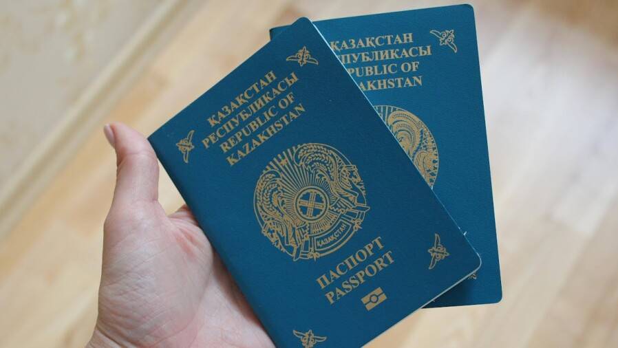 Тоқаев: Біздің көк паспортымызды бүкіл әлем таниды және құрметтейді