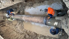 В Алматы устранили аварию на 50-летнем трубопроводе. Водоснабжение восстановят к полуночи