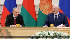 Лукашенко попросил Путина разместить ракетный комплекс "Орешник" в Беларуси