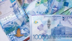 В Павлодаре предприниматель разыграл миллион тенге среди вакцинированных