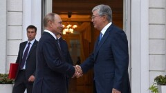Встреча Токаева и Путина тет-а-тет продолжалась 2,5 часа