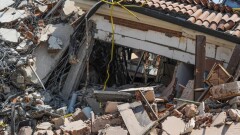 На Гаити спустя неделю после землетрясения под завалами нашли более 20 выживших