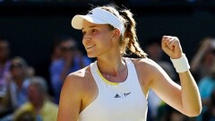 Елена Рыбакина разгромила первую ракетку мира в выставочном турнире