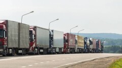 Скопление транспорта на границе с Узбекистаном объяснили в КНБ
