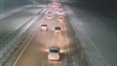 Тысячу автомобилей сопровождают полицейские из Темиртау в сторону Астаны