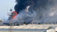 Крупный пожар вспыхнул в порту Антальи