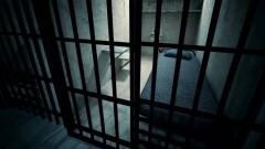 Четверых сотрудников колонии Уральска осудили за пытки