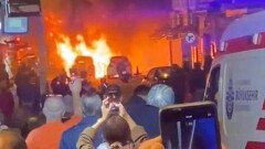 СМИ: В историческом центре Стамбула сгорели несколько автомобилей, произошёл взрыв