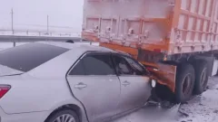 Два человека погибли, ещё двое пострадали в аварии с грузовиком на трассе Павлодар - Кызылорда