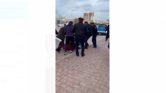 Жертва финансовой пирамиды Mudarabah Capital подожгла себя у здания МВД