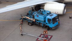 Министры индустрии и энергетики обсудили вопросы обеспечения авиатопливом в Казахстане 