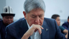 Глава ГКНБ Кыргызстана посетил Атамбаева в СИЗО и поручил медикам обследовать его