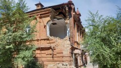 В Семее разрушили старинное здание. Акимат обратился в полицию