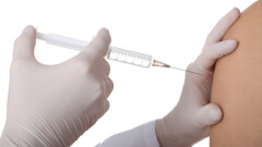 Pfizer и BioNTech начали испытания третьей дозы вакцины от Covid-19