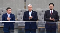 Токаев пришёл на матч по футзалу между сборными Казахстана и Нидерландов